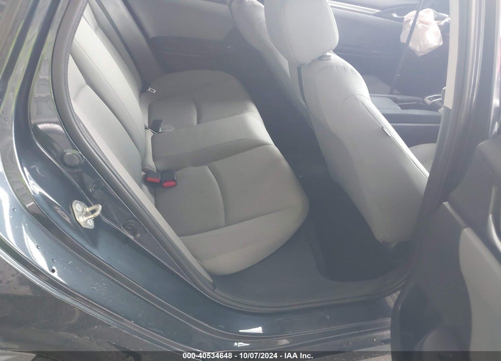 2017 HONDA CIVIC LX VIN: 2HGFC2F58HH542424