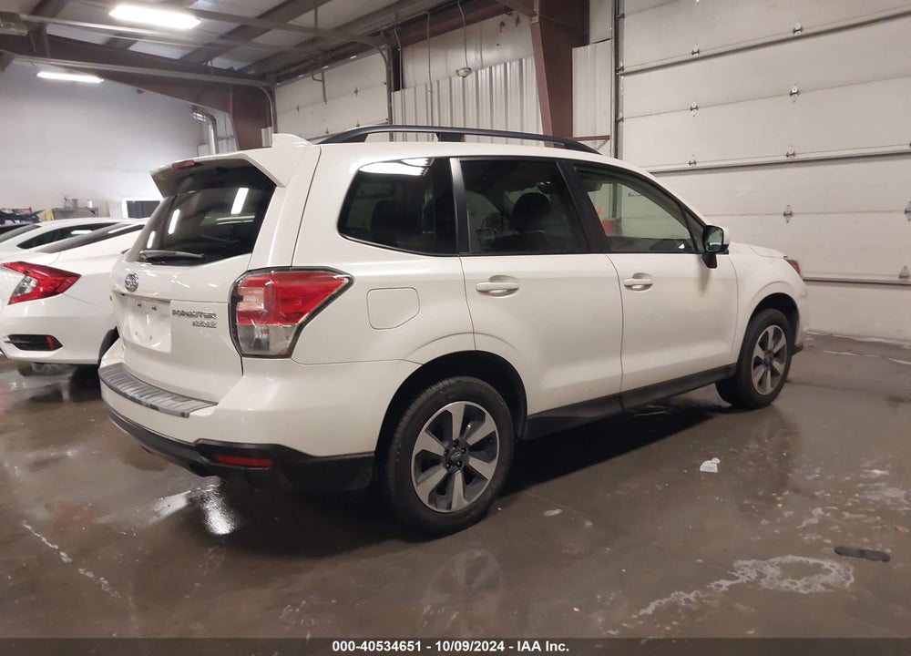2017 SUBARU FORESTER 2.5I PREMIUM VIN: JF2SJAGC0HH548915