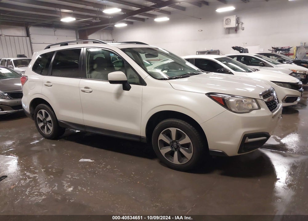 2017 SUBARU FORESTER 2.5I PREMIUM VIN: JF2SJAGC0HH548915