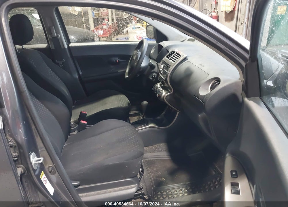 2011 SCION XD VIN: JTKKU4B42B1014069