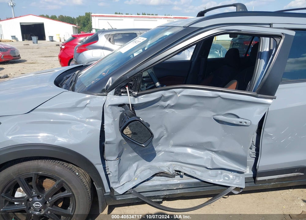 2023 NISSAN KICKS SR XTRONIC CVT VIN: 3N1CP5DVXPL566873