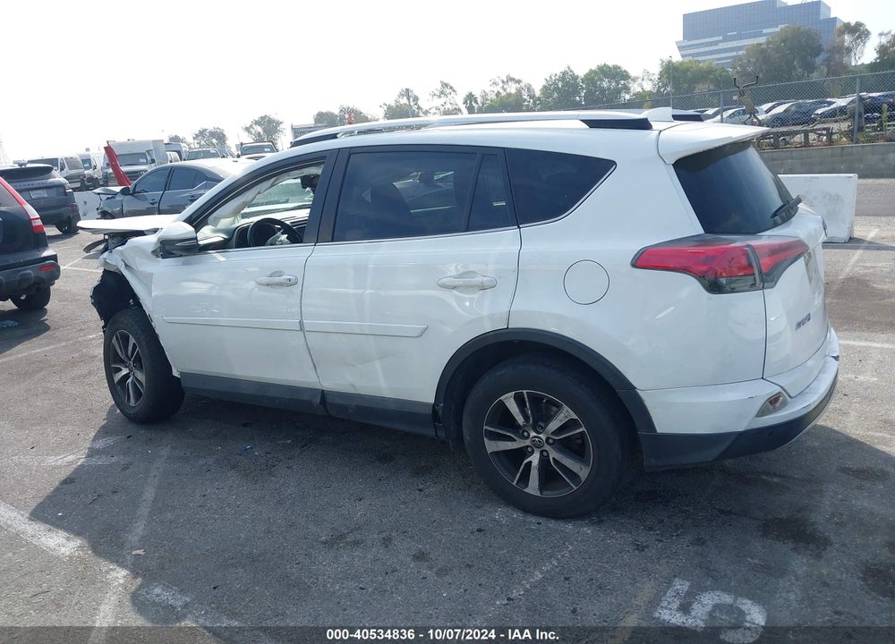 2016 TOYOTA RAV4 XLE VIN: JTMWFREV8GJ083554