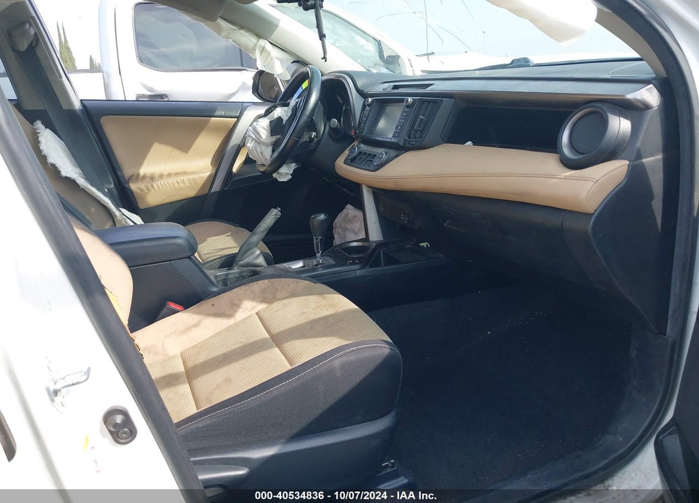 2016 TOYOTA RAV4 XLE VIN: JTMWFREV8GJ083554