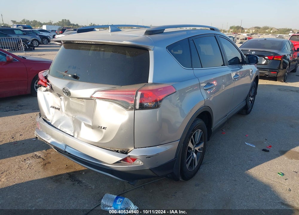 2017 TOYOTA RAV4 XLE VIN: 2T3WFREV3HW366852