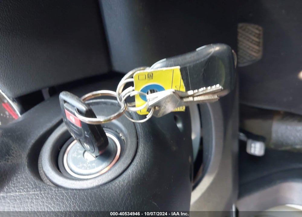2011 NISSAN ROGUE S VIN: JN8AS5MV4BW290023