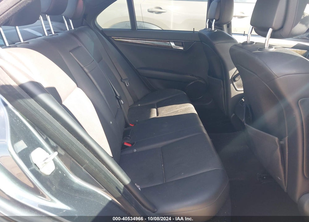 2008 MERCEDES-BENZ C 350 SPORT VIN: WDDGF56X28R039085