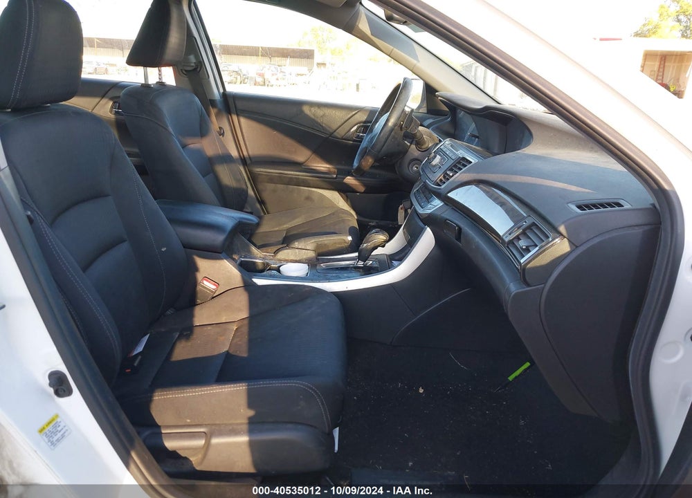 2015 HONDA ACCORD SPORT VIN: 1HGCR2F55FA221910