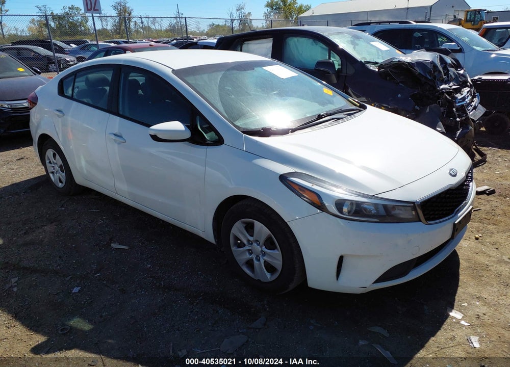 2017 KIA FORTE LX VIN: 3KPFK4A76HE081516