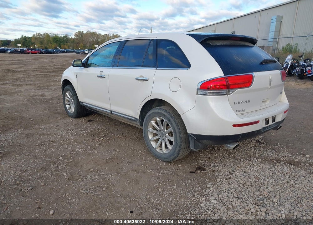 2015 LINCOLN MKX VIN: 2LMDJ6JK8FBL27013