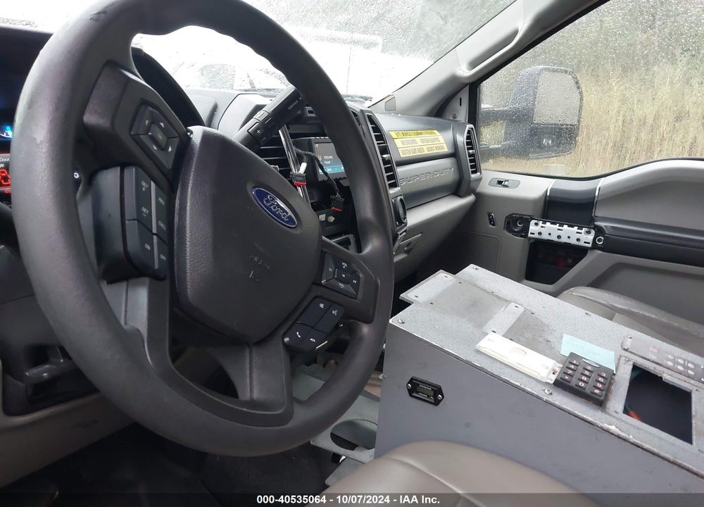 2017 FORD F-550 CHASSIS XLT VIN: 1FD0X5HT8HEB80992
