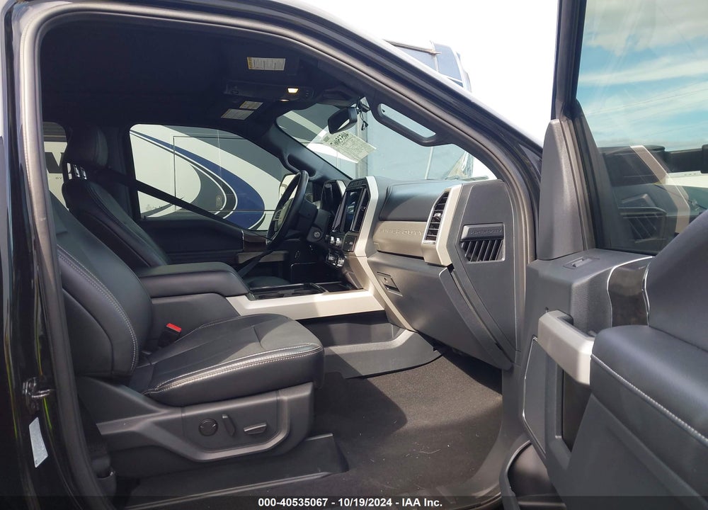 2022 FORD F-250 LARIAT VIN: 1FT8W2BT0NEC57240