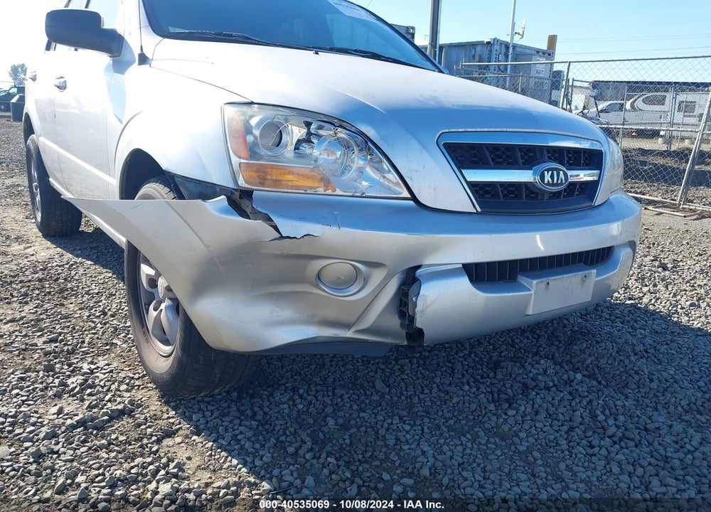 2009 KIA SORENTO LX VIN: KNDJD735495878376