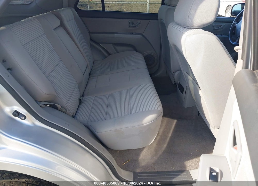 2009 KIA SORENTO LX VIN: KNDJD735495878376
