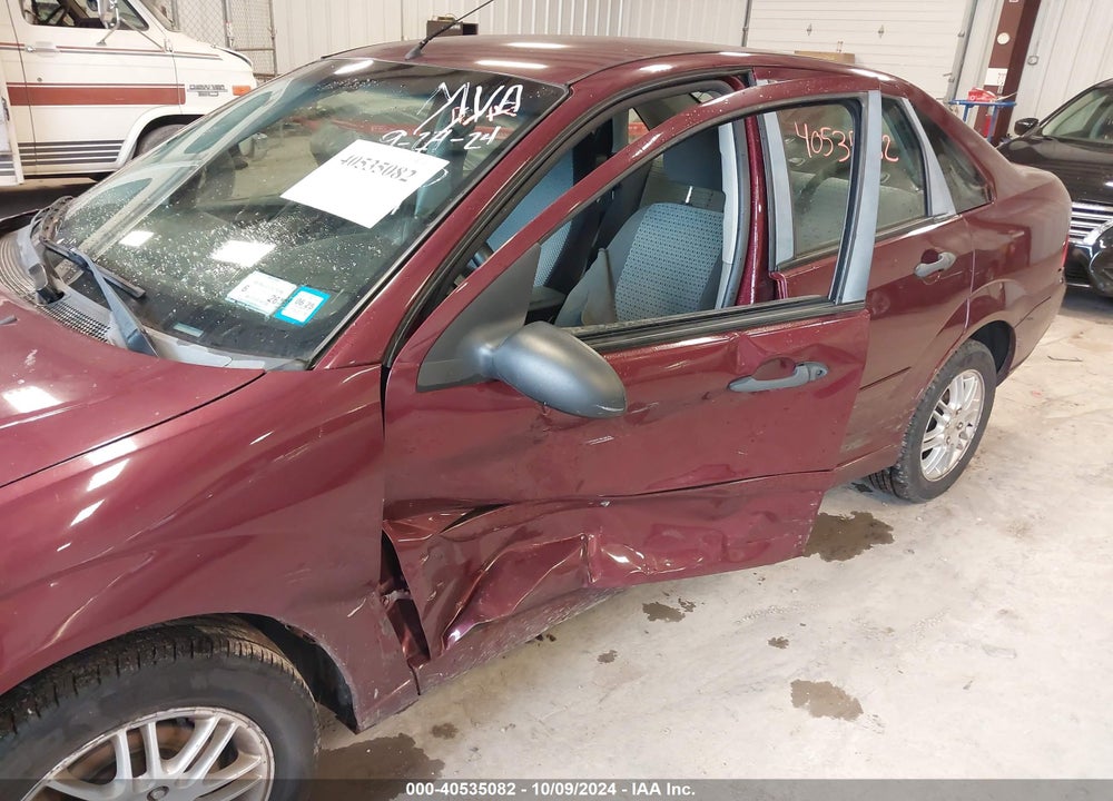 2007 FORD FOCUS S/SE/SES VIN: 1FAHP34N87W198538