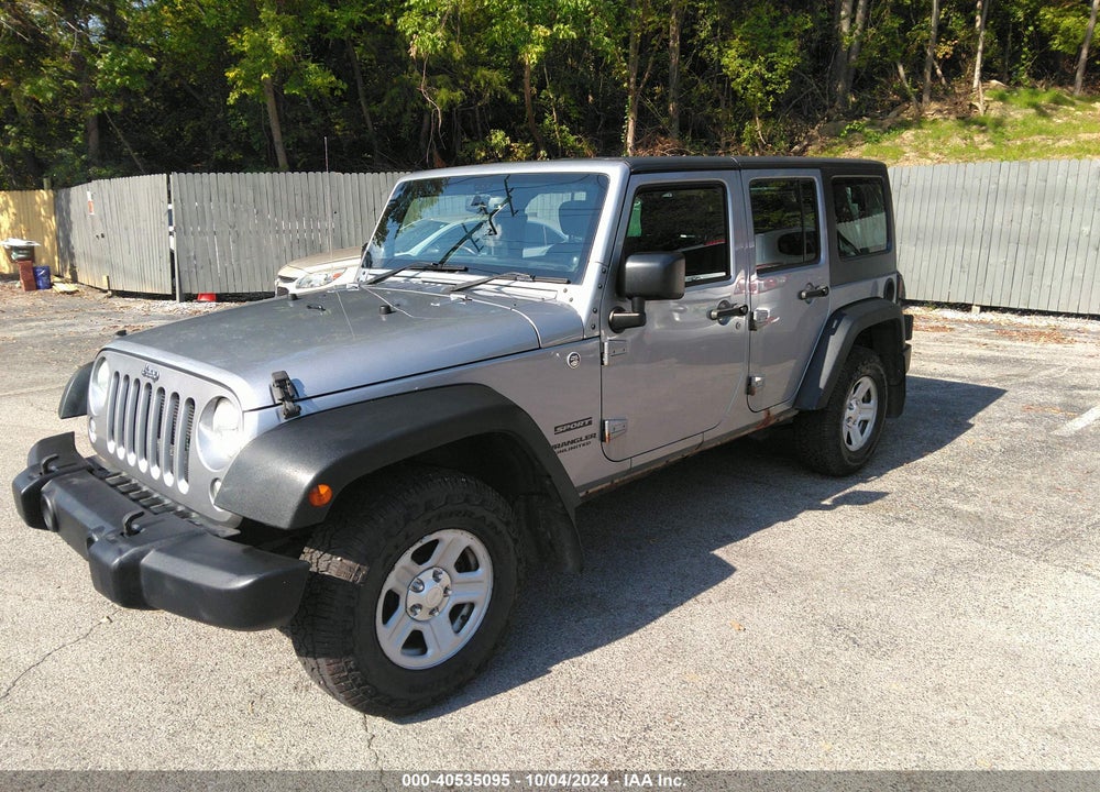 2014 JEEP WRANGLER UNLIMITED SPORT VIN: 1C4BJWKG7EL328430