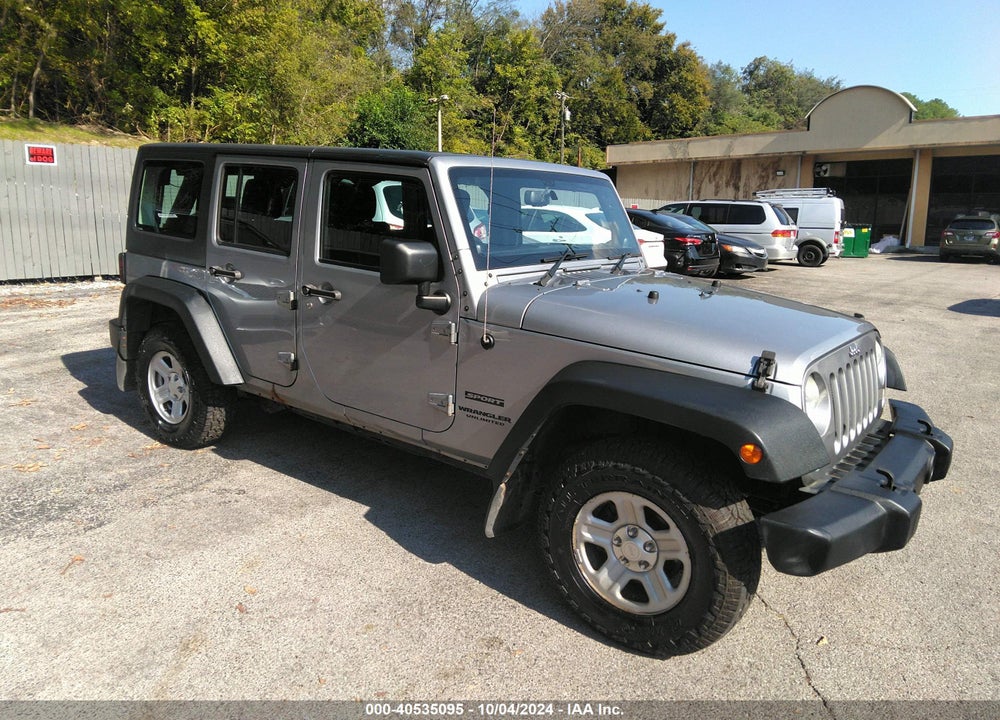 2014 JEEP WRANGLER UNLIMITED SPORT VIN: 1C4BJWKG7EL328430
