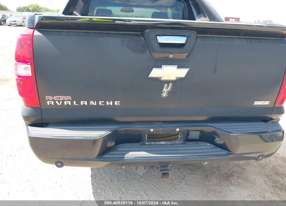 2011 CHEVROLET AVALANCHE 1500 LT1 VIN: 3GNMCFE05BG383329