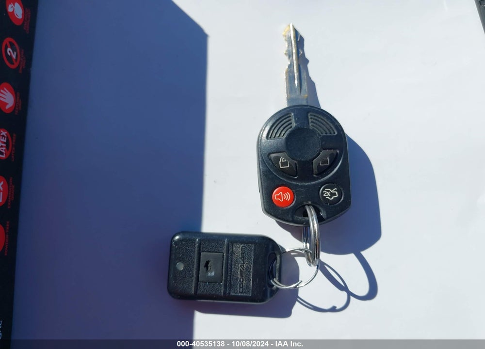 2009 FORD ESCAPE XLT VIN: 1FMCU93G59KA62716