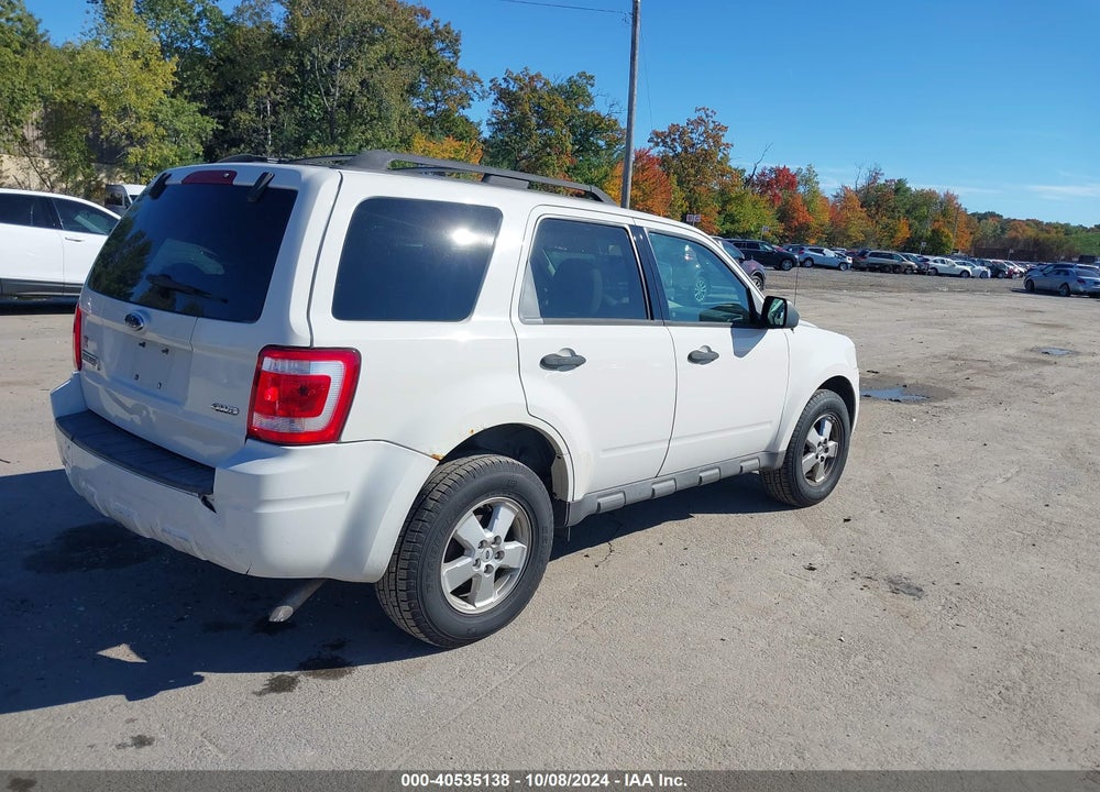 2009 FORD ESCAPE XLT VIN: 1FMCU93G59KA62716