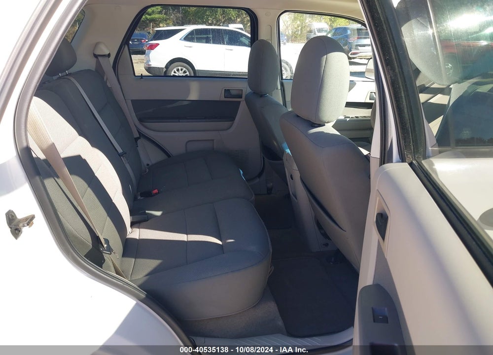 2009 FORD ESCAPE XLT VIN: 1FMCU93G59KA62716