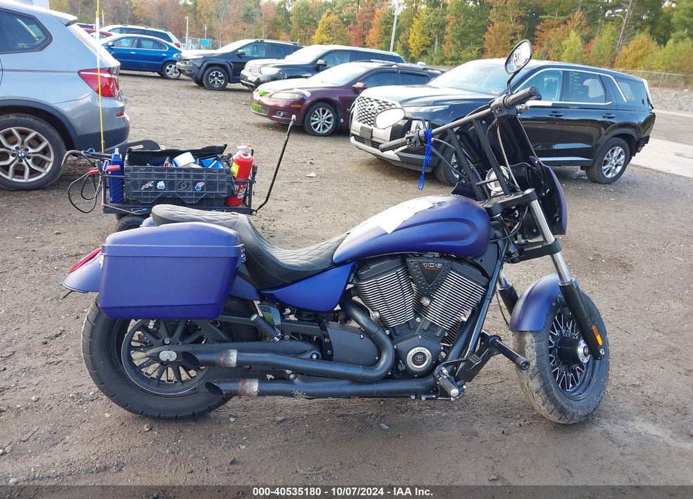 2015 VICTORY MOTORCYCLES GUNNER VIN: 5VPLB36N3F3034390