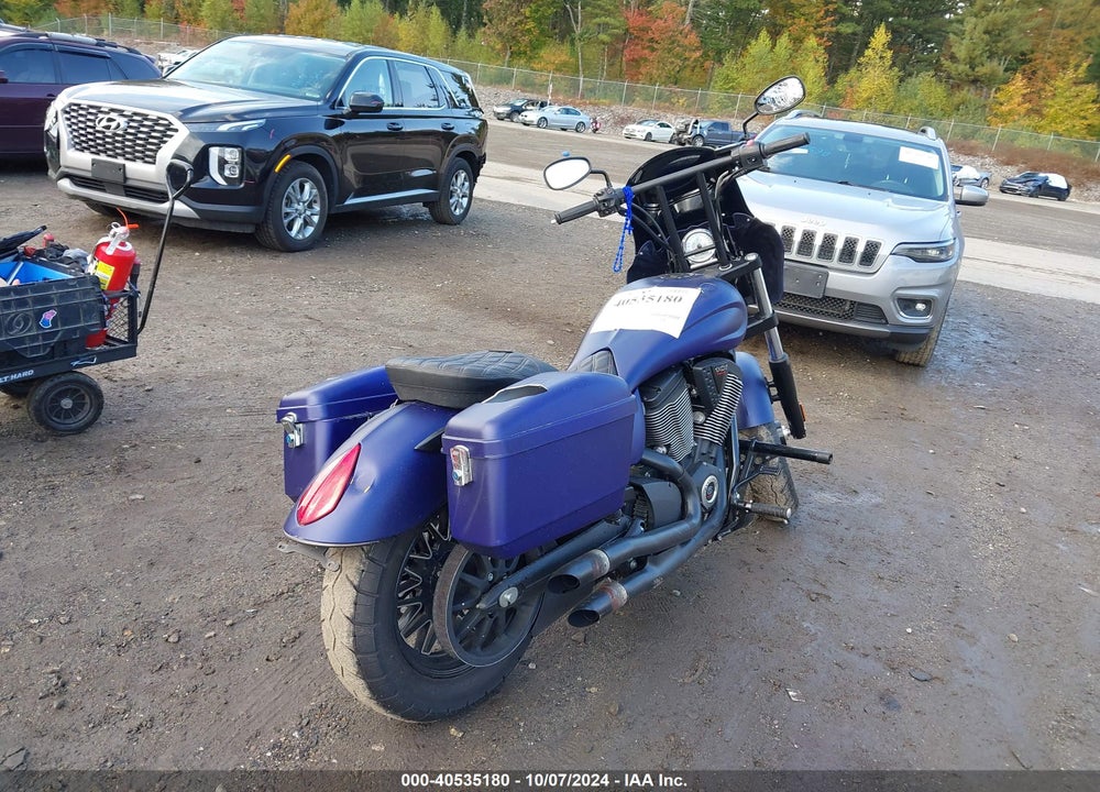 2015 VICTORY MOTORCYCLES GUNNER VIN: 5VPLB36N3F3034390