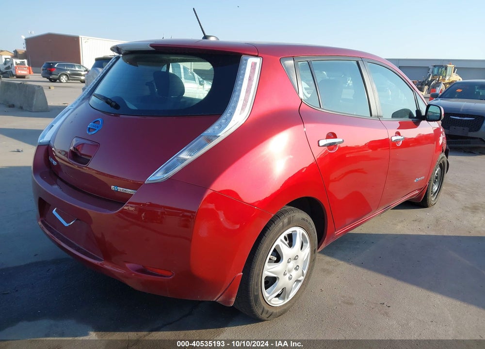 2015 NISSAN LEAF S VIN: 1N4AZ0CP5FC328966