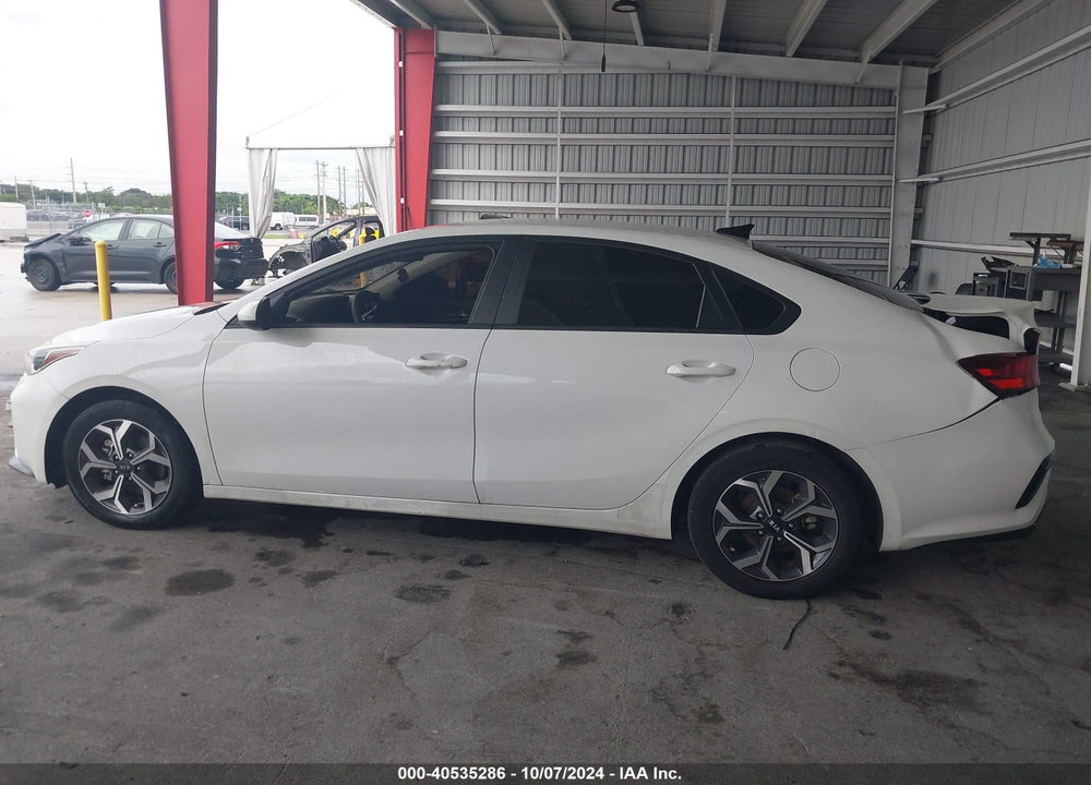 2021 KIA FORTE LXS VIN: 3KPF24AD2ME395020