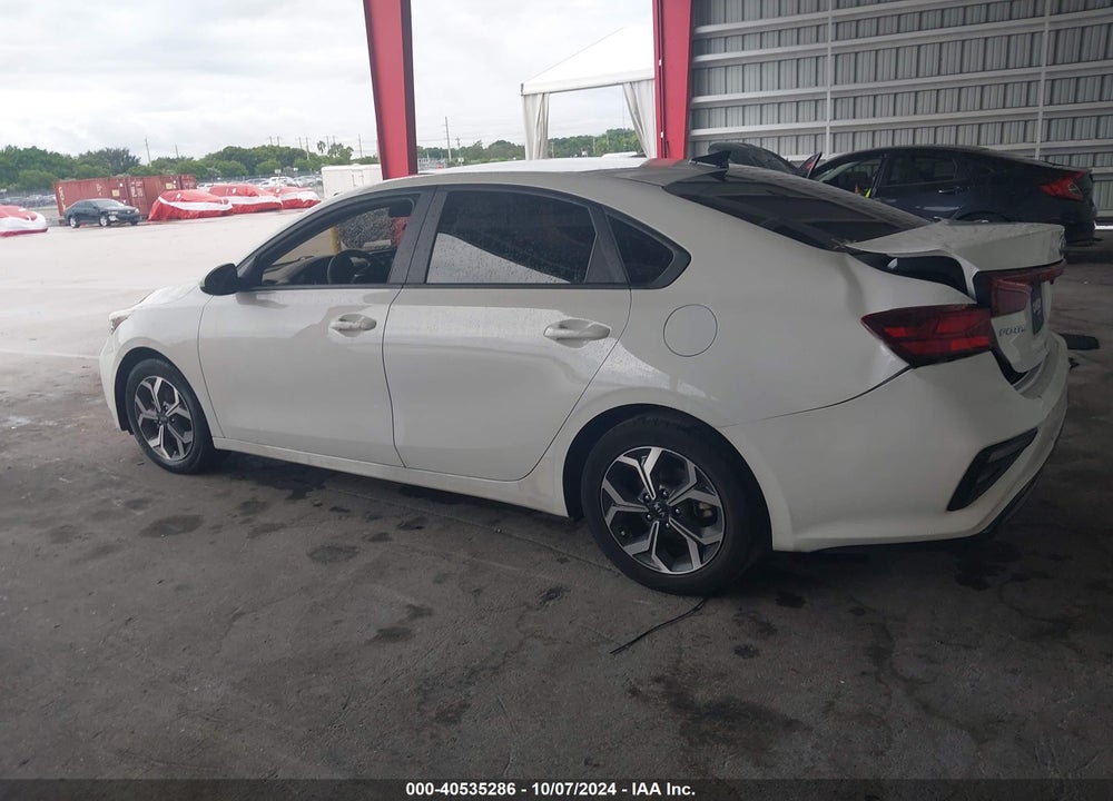 2021 KIA FORTE LXS VIN: 3KPF24AD2ME395020