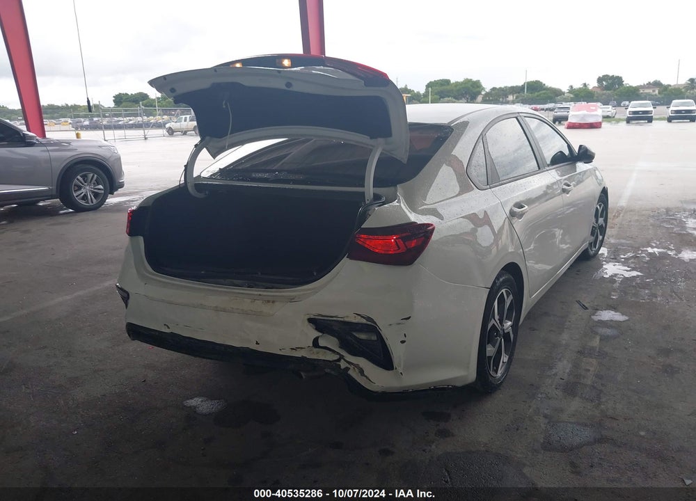 2021 KIA FORTE LXS VIN: 3KPF24AD2ME395020