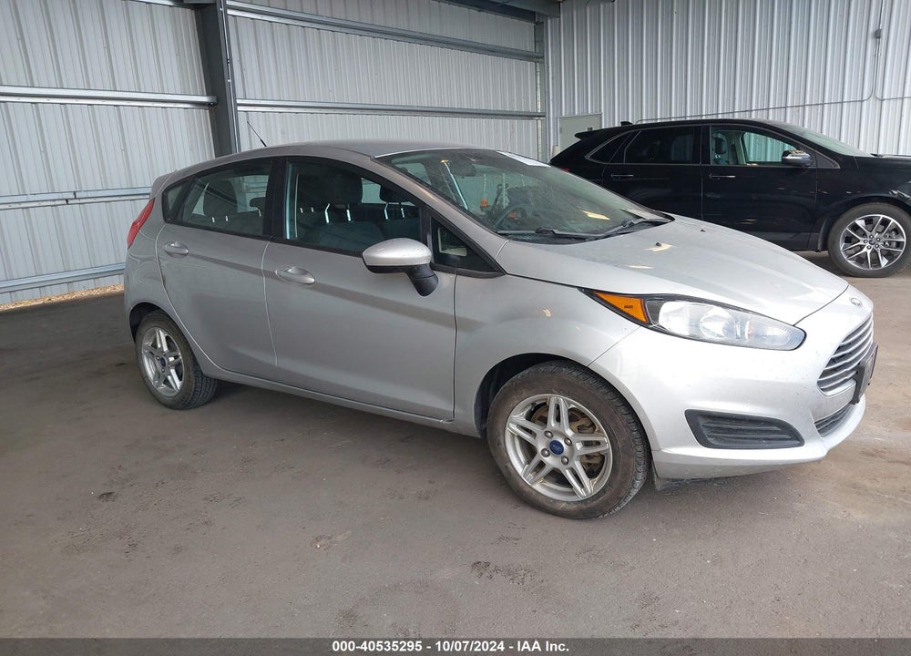 2017 FORD FIESTA SE VIN: 3FADP4EJ5HM164445