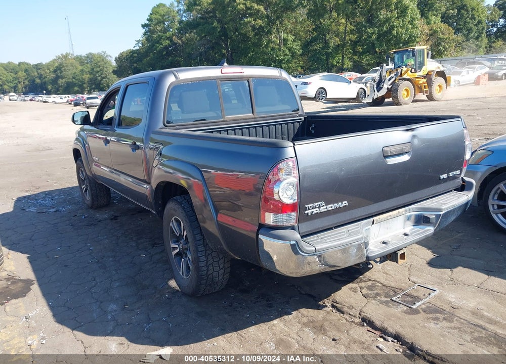 2015 TOYOTA TACOMA BASE V6 VIN: 5TFLU4EN1FX119012