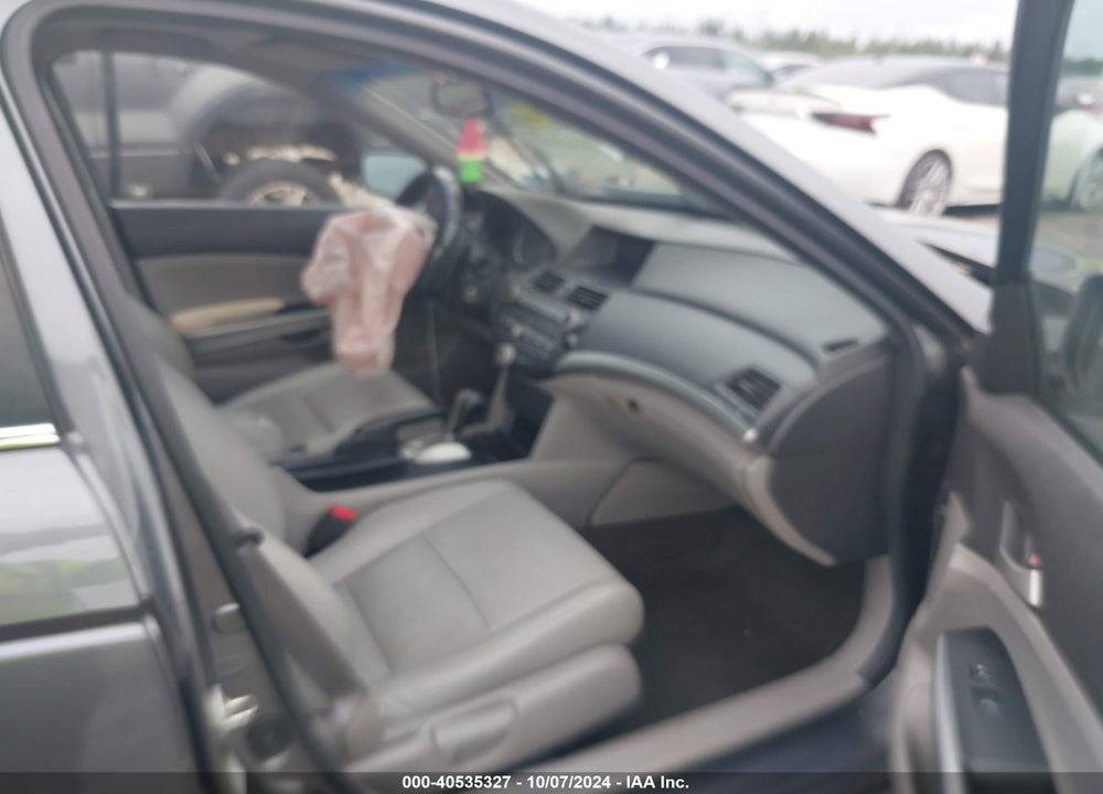 2010 HONDA ACCORD SDN EX VIN: 1HGCP2F75AA116428