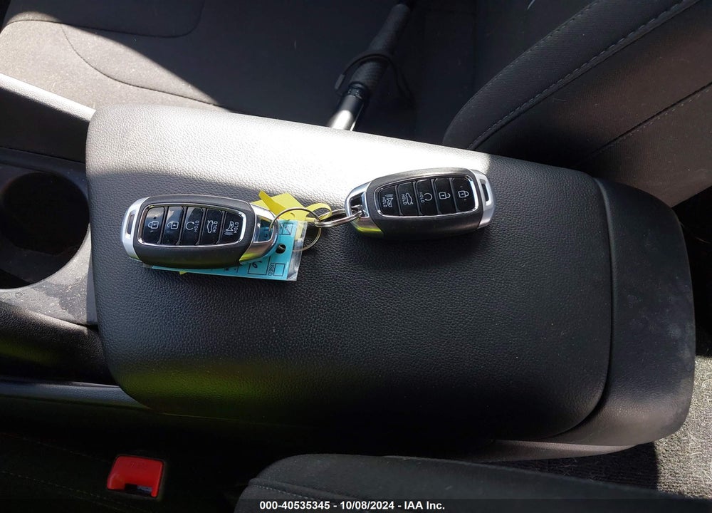 2022 HYUNDAI ELANTRA SEL VIN: 5NPLM4AG8NH060445
