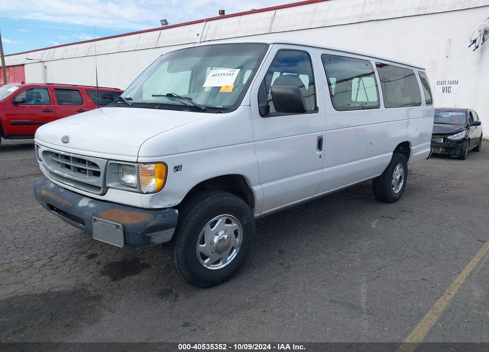 2000 FORD E-350 SUPER DUTY XL/XLT VIN: 1FBSS31L2YHB98398