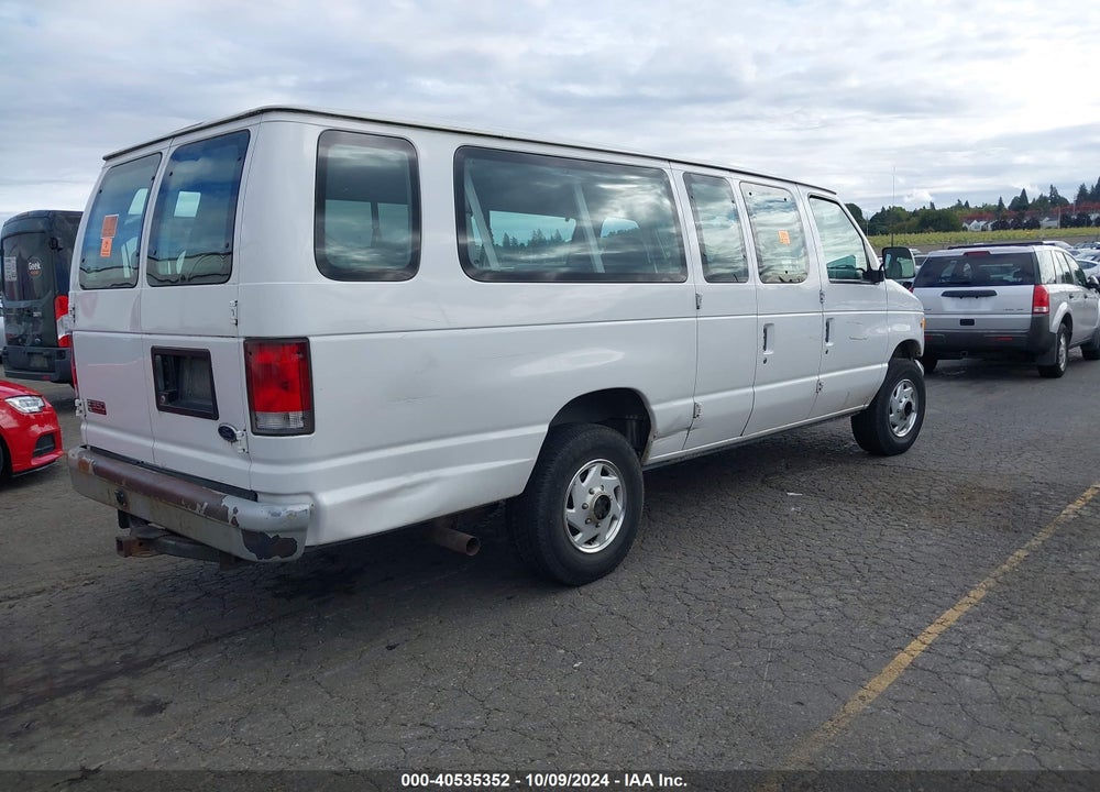 2000 FORD E-350 SUPER DUTY XL/XLT VIN: 1FBSS31L2YHB98398