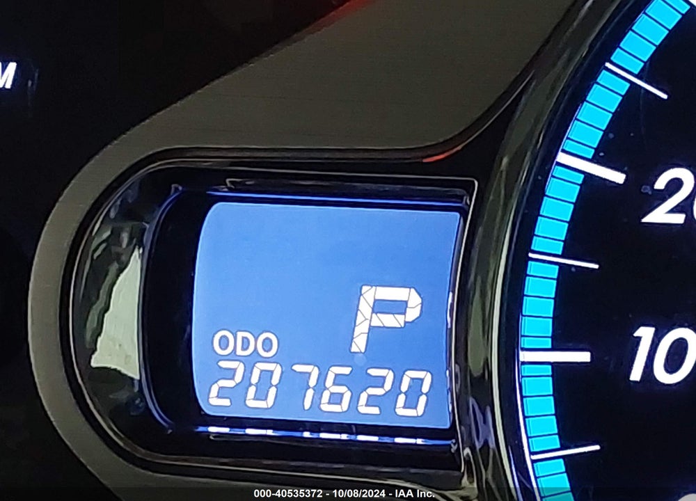 2012 TOYOTA SIENNA XLE V6 8 PASSENGER VIN: 5TDYK3DC6CS184235