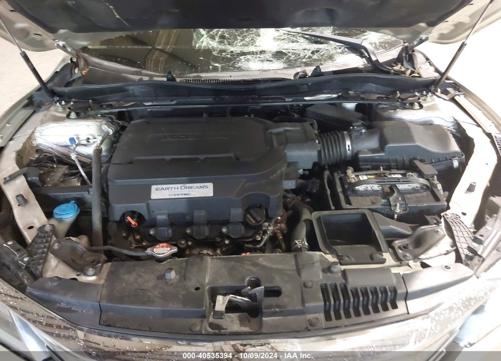 2016 HONDA ACCORD EX-L V-6 VIN: 1HGCR3F84GA020307