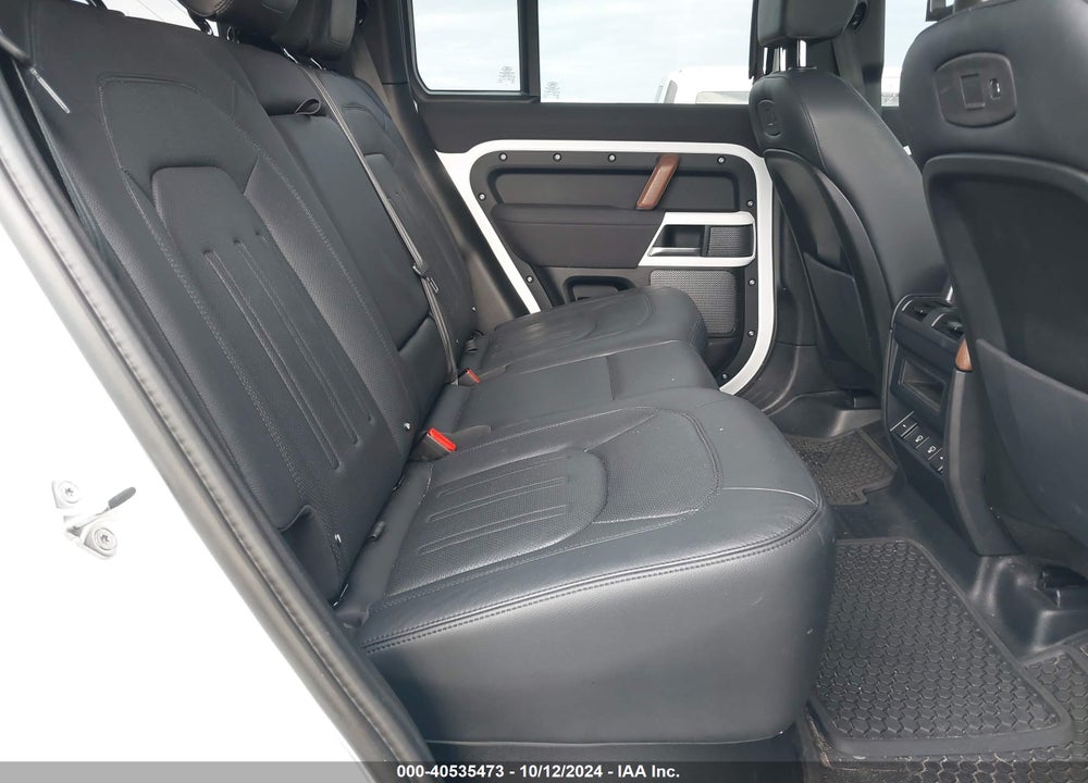 2022 LAND ROVER DEFENDER 110 S VIN: SALEJ7RX1N2079369