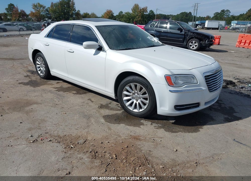 2014 CHRYSLER 300 VIN: 2C3CCAAG4EH340040