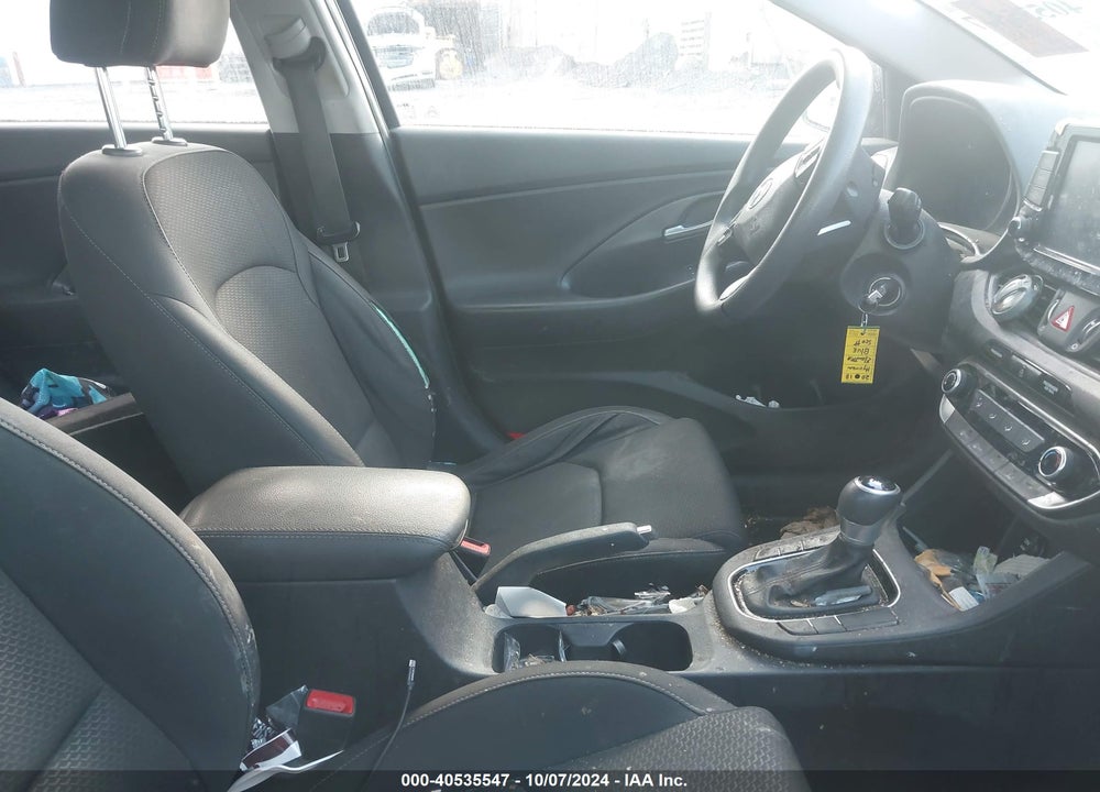 2018 HYUNDAI ELANTRA GT VIN: KMHH35LE4JU068662
