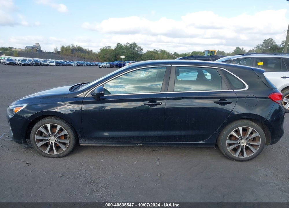 2018 HYUNDAI ELANTRA GT VIN: KMHH35LE4JU068662