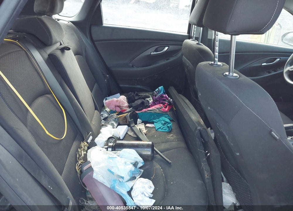 2018 HYUNDAI ELANTRA GT VIN: KMHH35LE4JU068662
