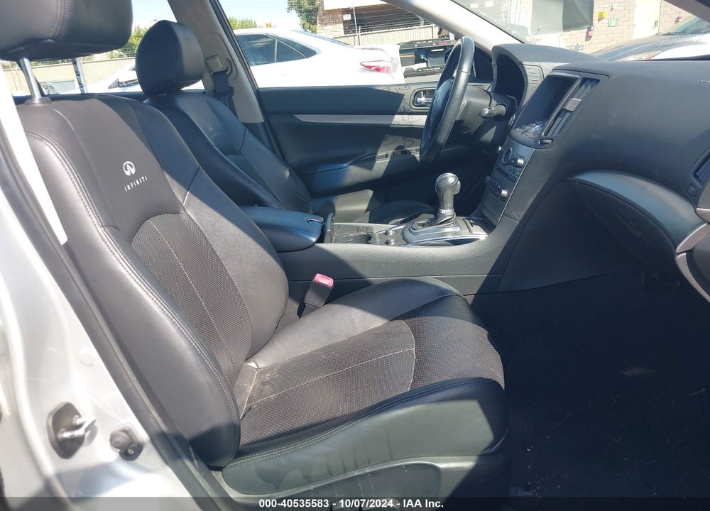 2011 INFINITI G37 JOURNEY VIN: JN1CV6AP7BM500748