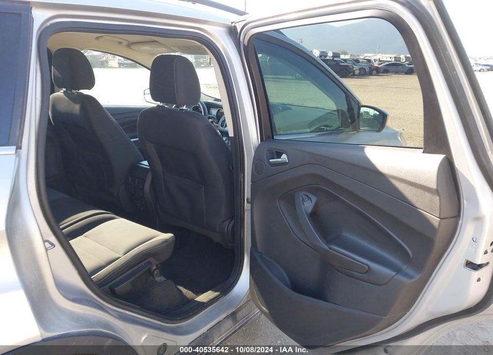 2015 FORD ESCAPE SE VIN: 1FMCU9G96FUC05796