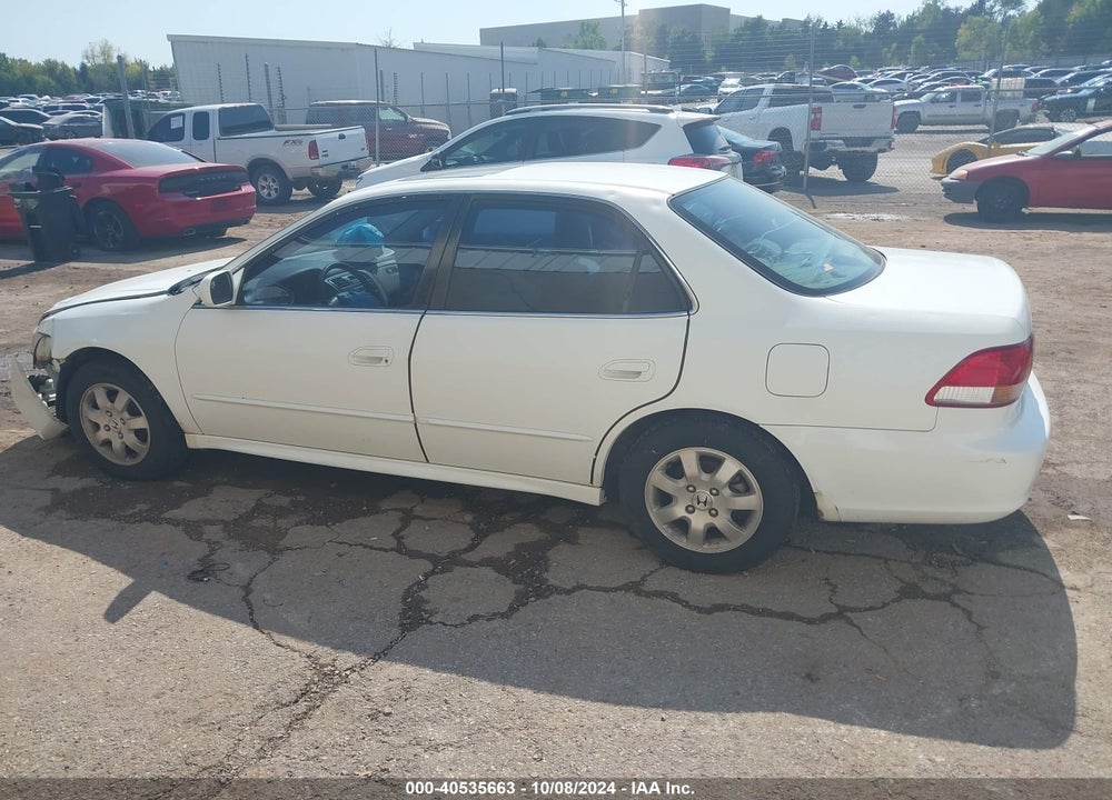 2002 HONDA ACCORD 2.3 EX VIN: JHMCG566X2C008222