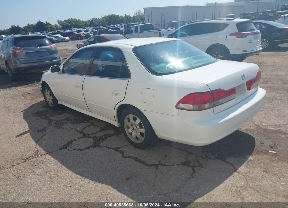2002 HONDA ACCORD 2.3 EX VIN: JHMCG566X2C008222