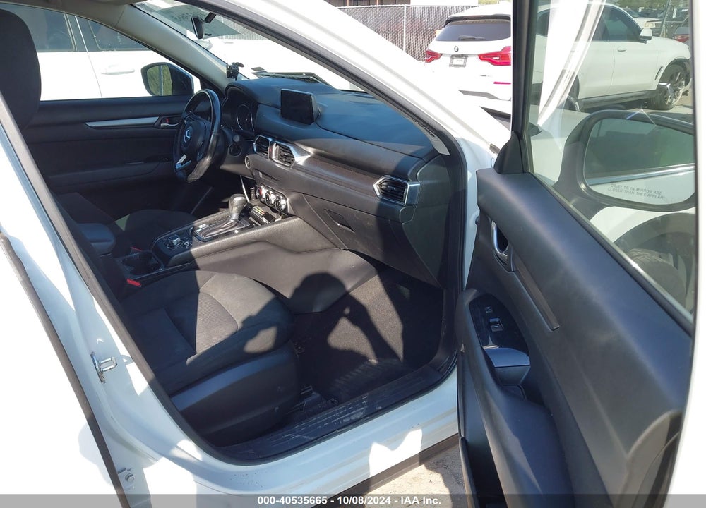 2018 MAZDA CX-5 SPORT VIN: JM3KFABM4J0421175