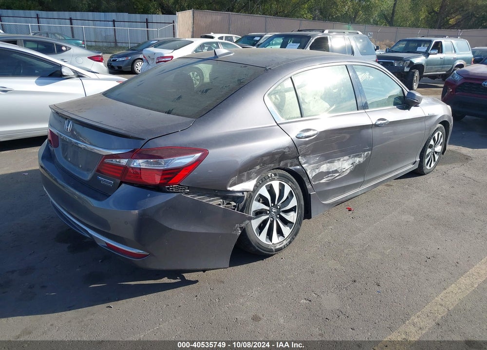 2017 HONDA ACCORD HYBRID TOURING VIN: JHMCR6F78HC026042