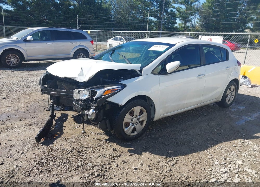 2017 KIA FORTE VIN: KNAFK5A84H5725537
